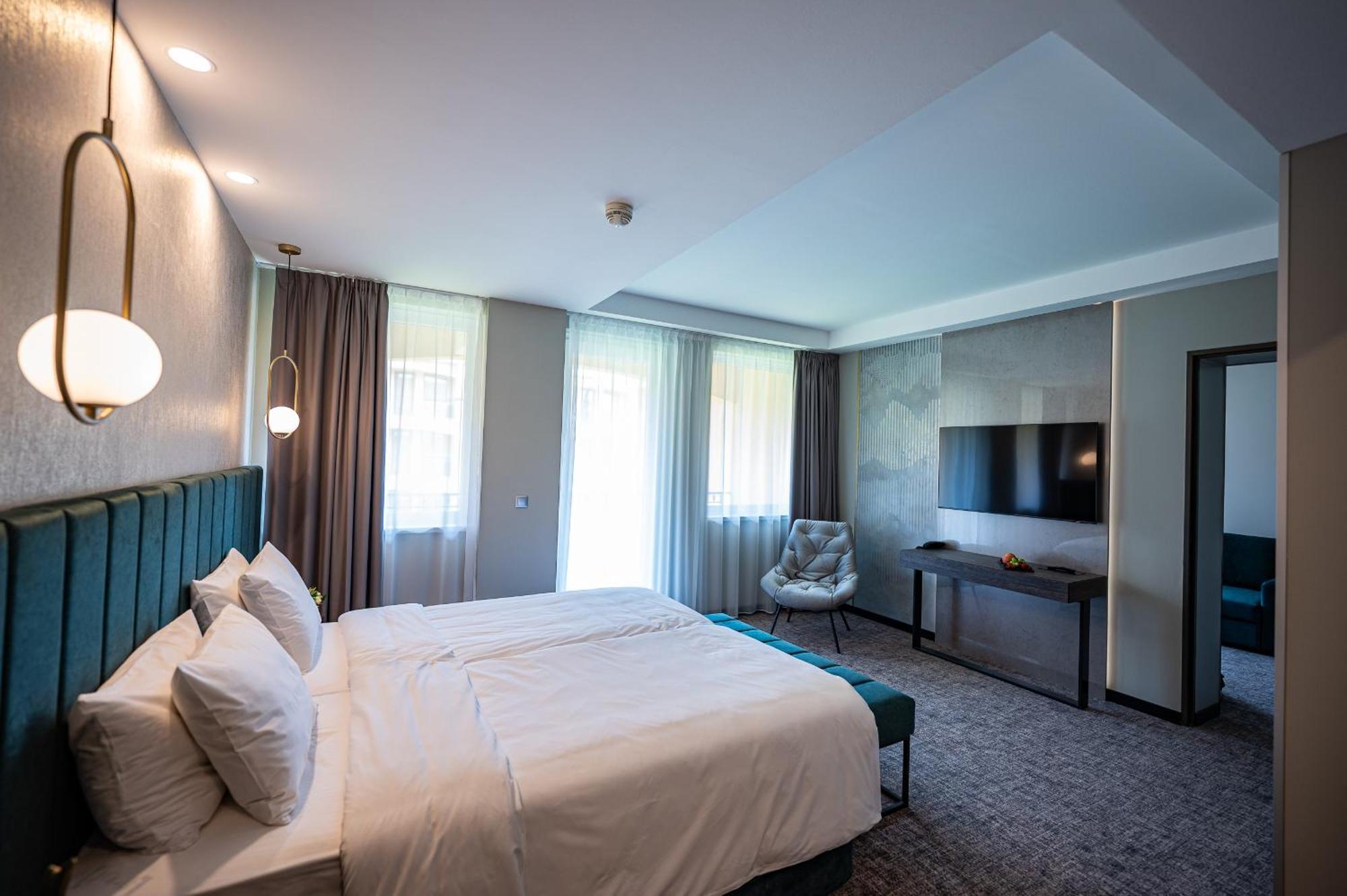 Hotel Azur Premium Siófok Exterior foto